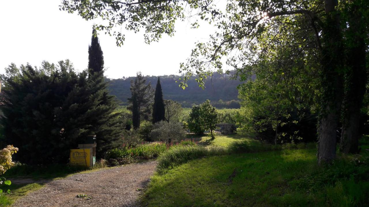 Gite Aux Tournesols Malaucène Exterior foto